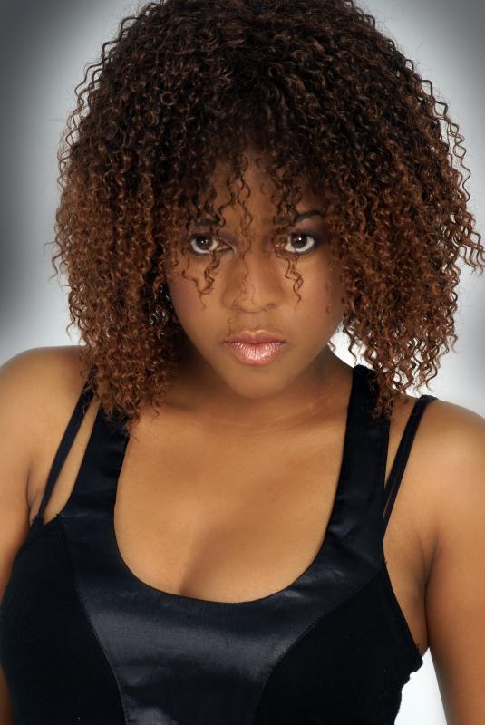 100 synthetic wigs online